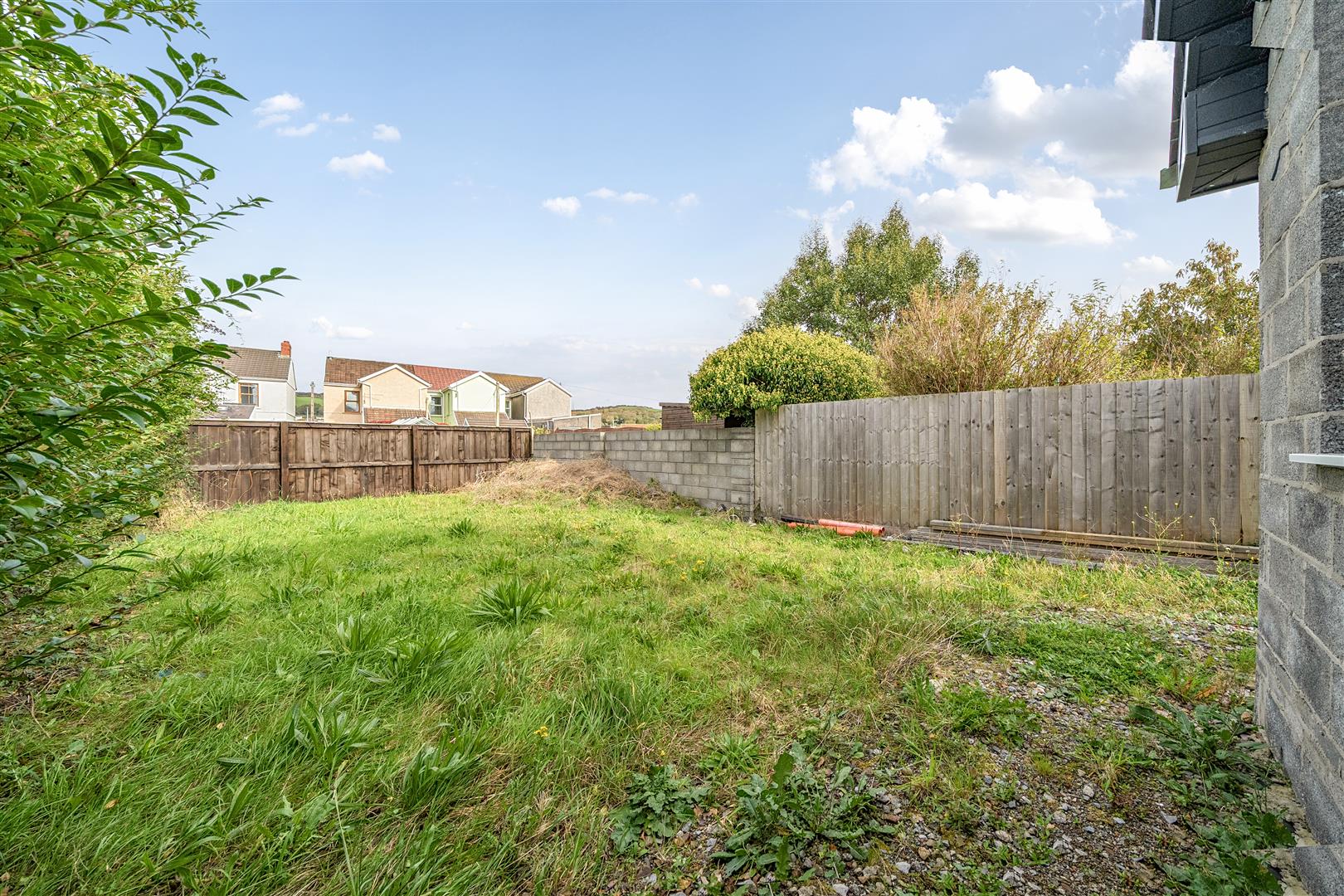 Morlan Terrace, Burry Port, SA16 0ND